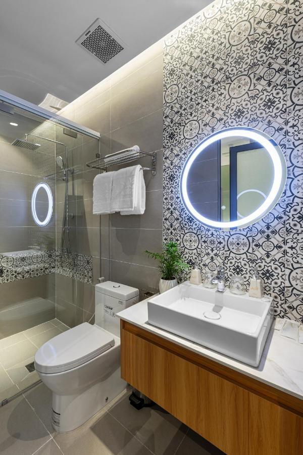 Laputa Hotel Фукуок Екстер'єр фото
